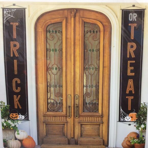 Celebrate It Trick or Treat Front Door Banners Pumpkins Halloween Decorations - Picture 2 of 8